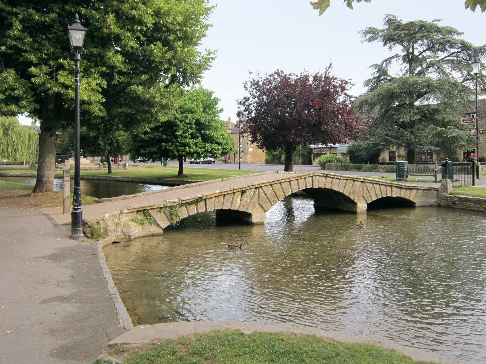 Terracotta Villa Bourton-on-the-Water Exterior photo